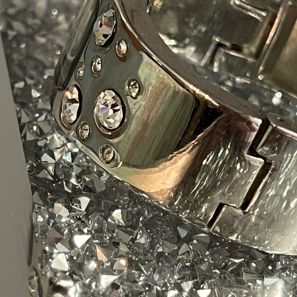 ⭐️TERNER BLING WATCH⭐️ - Picture 9 of 11